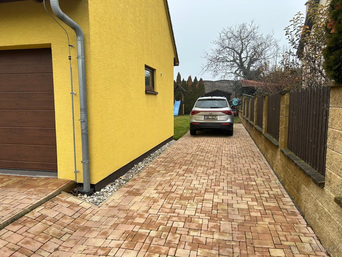 Prodej rodinný dům - Rajhrad, 664 61