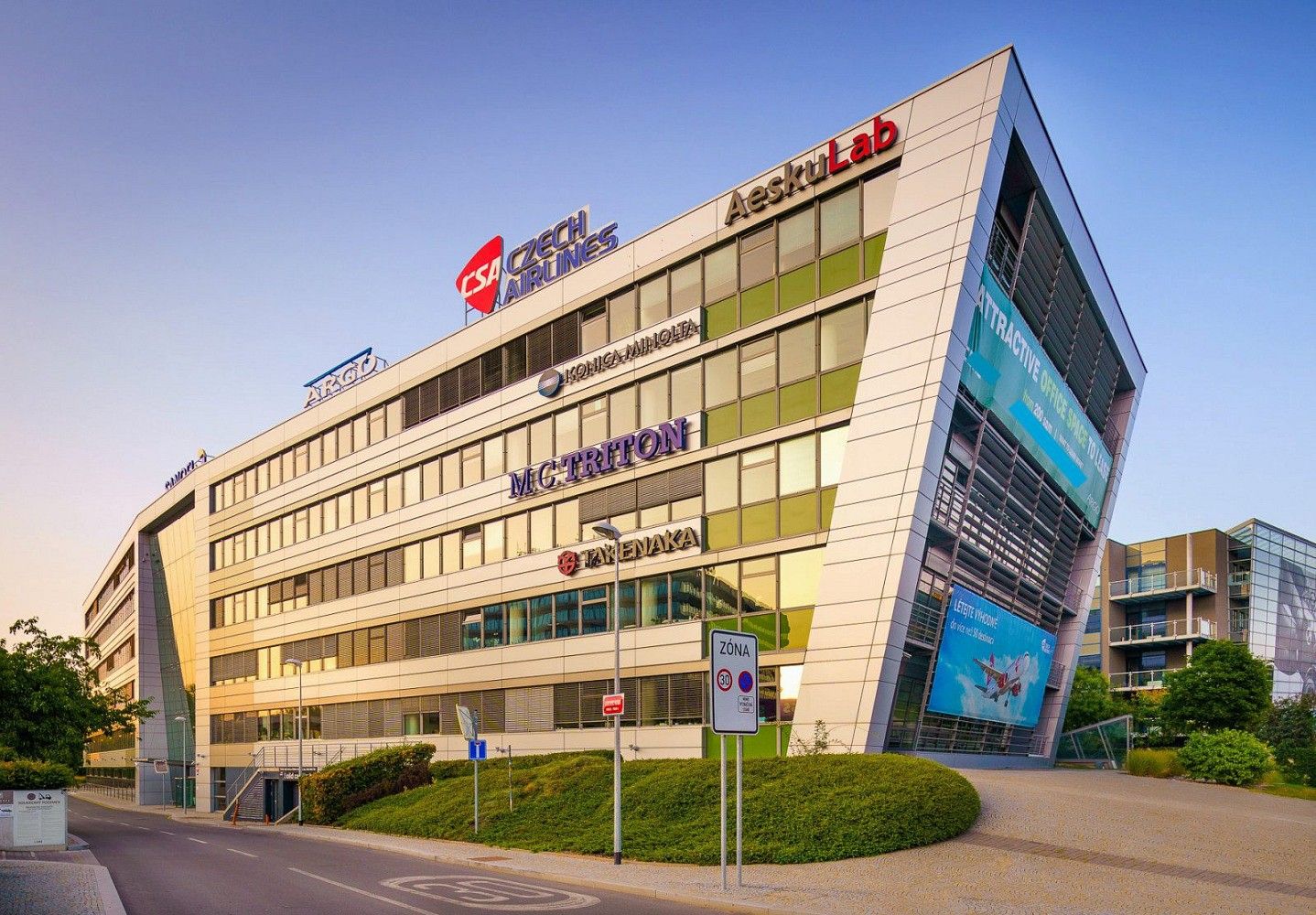 Kanceláře, Horoměřice, 329 m² - 1