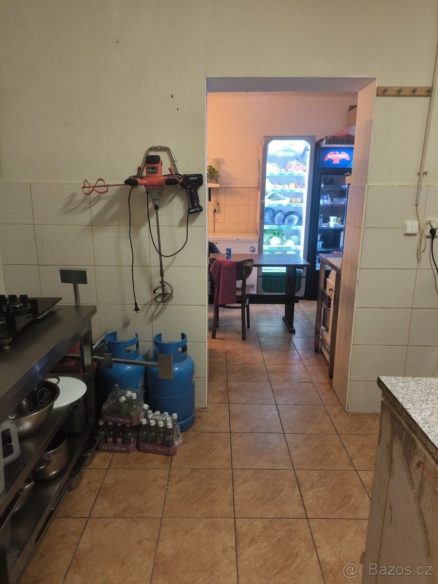 Obchodní prostory, Praha, 128 00