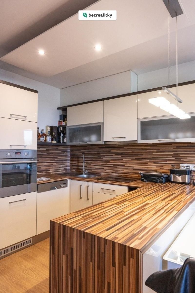 Byt 2+kk · 54 m² · Kytlická 862, Praha Prosek - 3