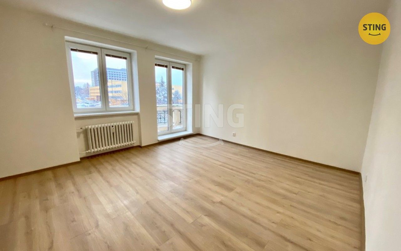 Pronájem byt 2+1 - 17. listopadu, Ostrava, 58 m²