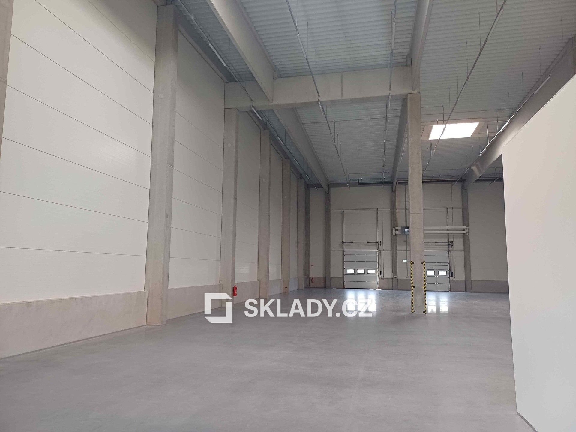 Sklady, Mladá Boleslav, 816 m² - 2