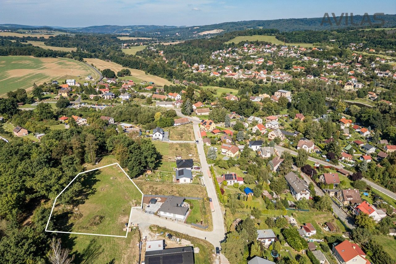 Prodej pozemek pro bydlení - Podělusy, Týnec nad Sázavou, 2 273 m²