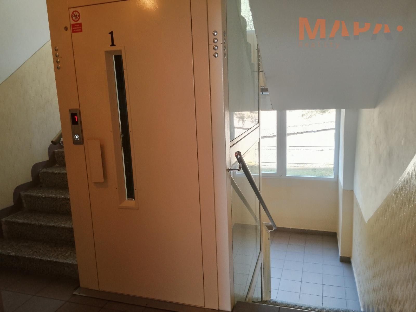 Prodej byt 1+1 - Krušnohorská, Jirkov, 36 m² - 5