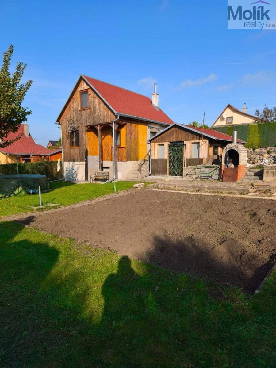 Zahrady, Dobrčice, Skršín, 494 m²