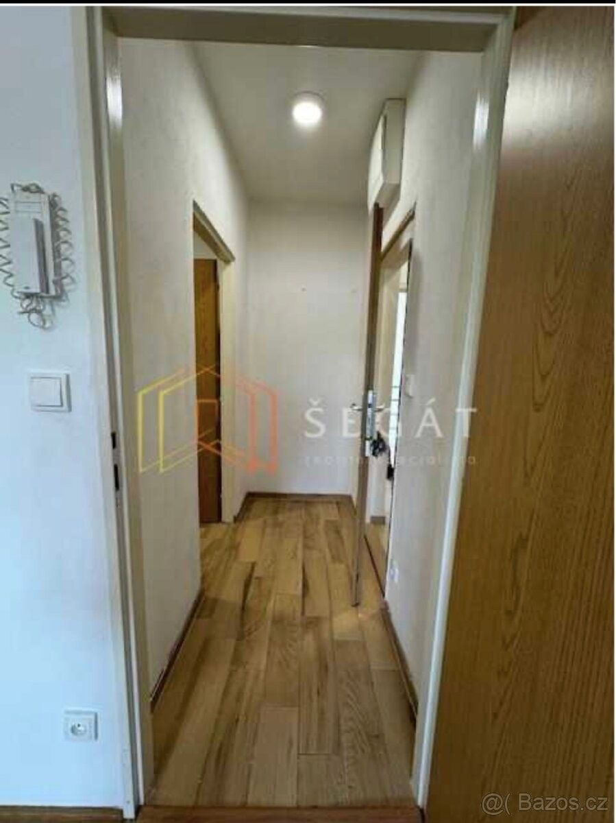 Pronájem byt - Vizovice, 763 12