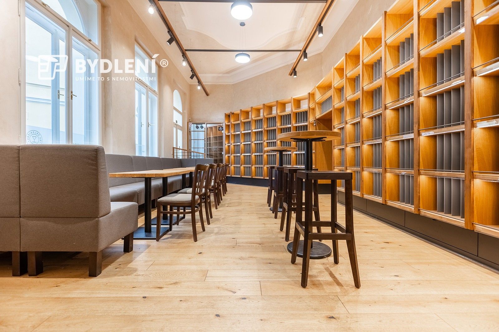 Prodej restaurace - U radnice, Teplice, 340 m²