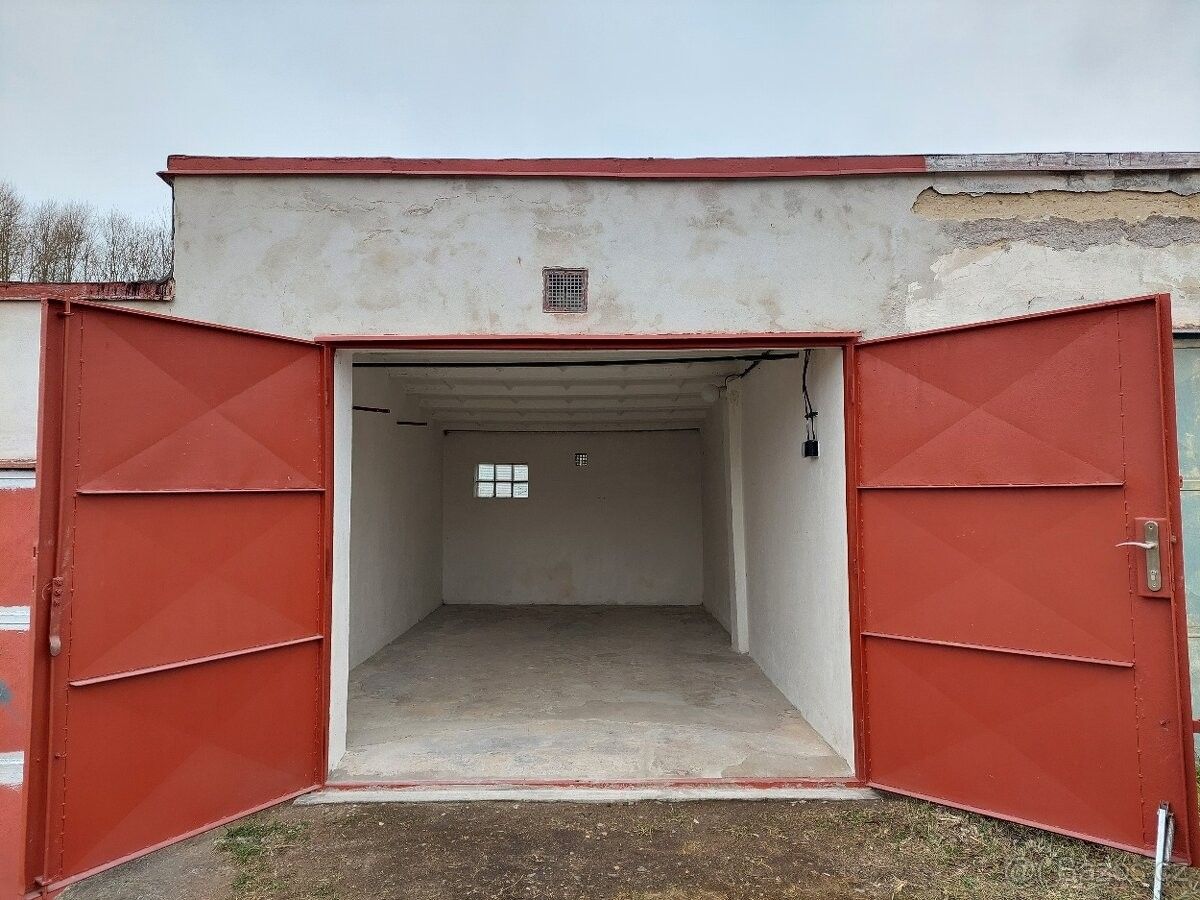 Garáž · Tábor, 390 03 - 4