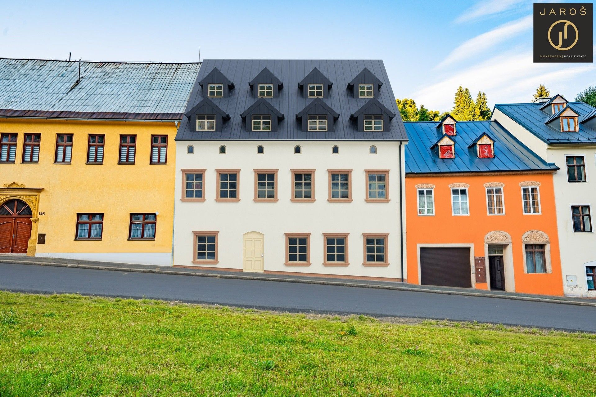 Ubytovací zařízení, náměstí Republiky, Jáchymov, 67 m²