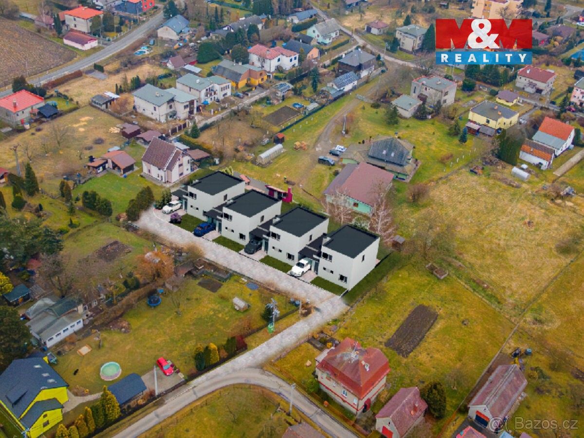 Prodej pozemek pro bydlení - Dolní Lutyně, 735 53