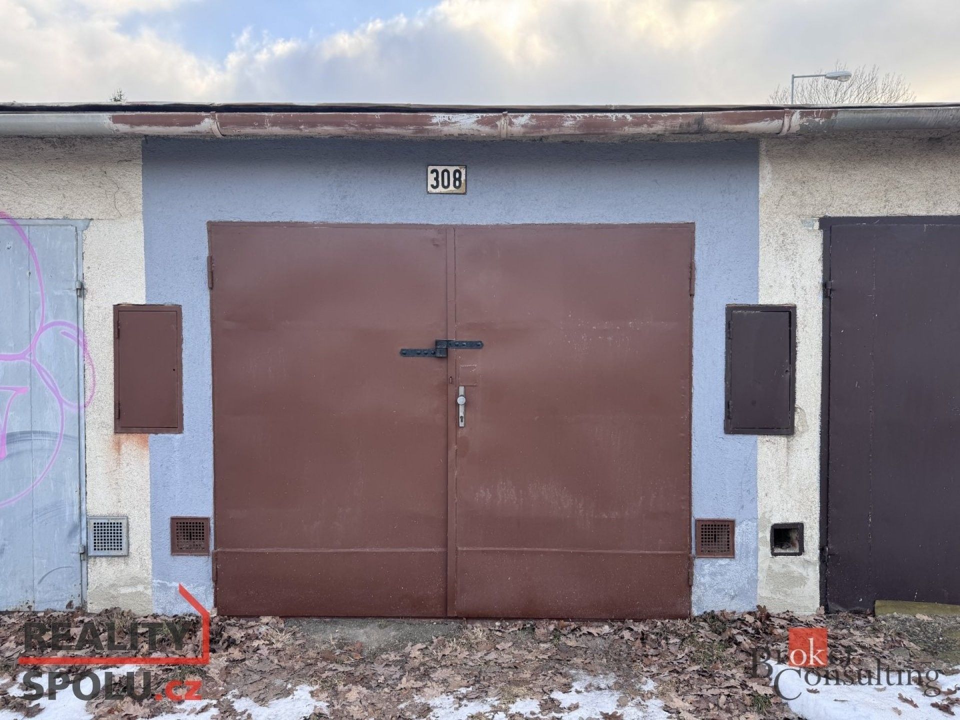 Garáže, Pístov, Jihlava, 19 m²