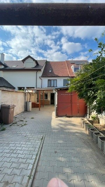 Rodinné domy, Říčany u Brna, 664 82 - 1