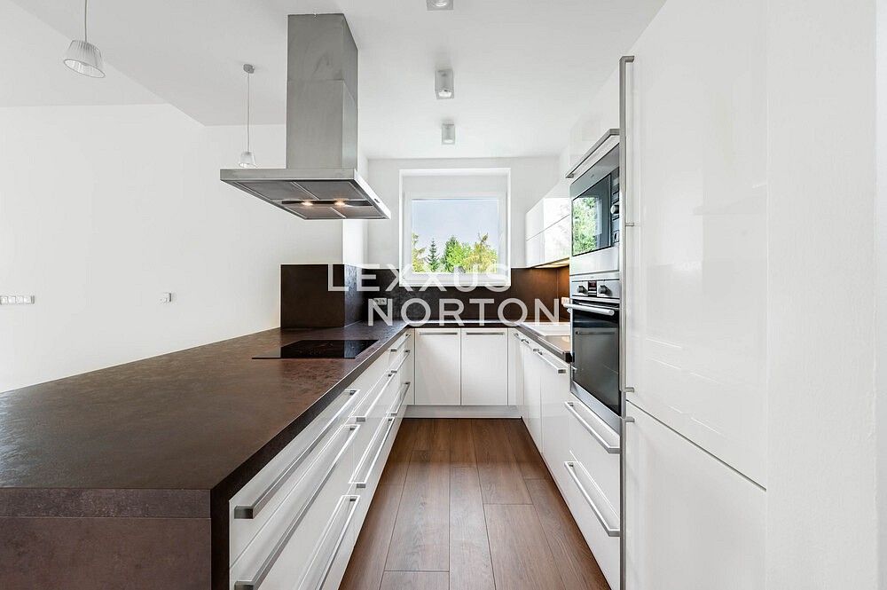 Rodinné domy, Praha - Břevnov, okres Praha 6, Hlavní město Praha, 500 m² - 2