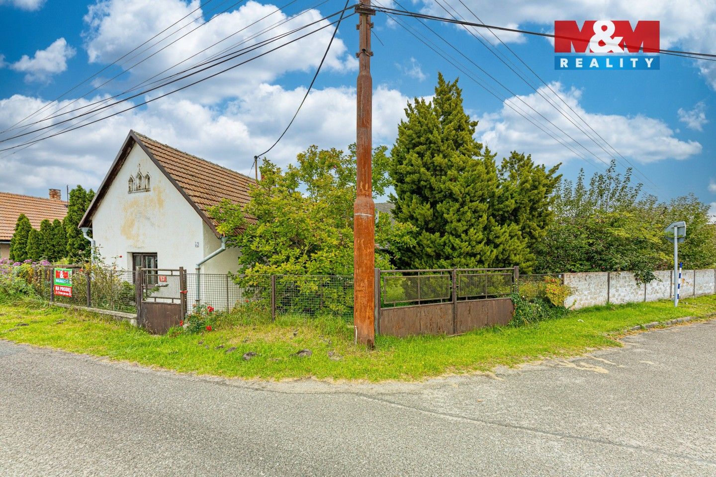 Prodej rodinný dům - Loukonosy, Žiželice, 66 m²