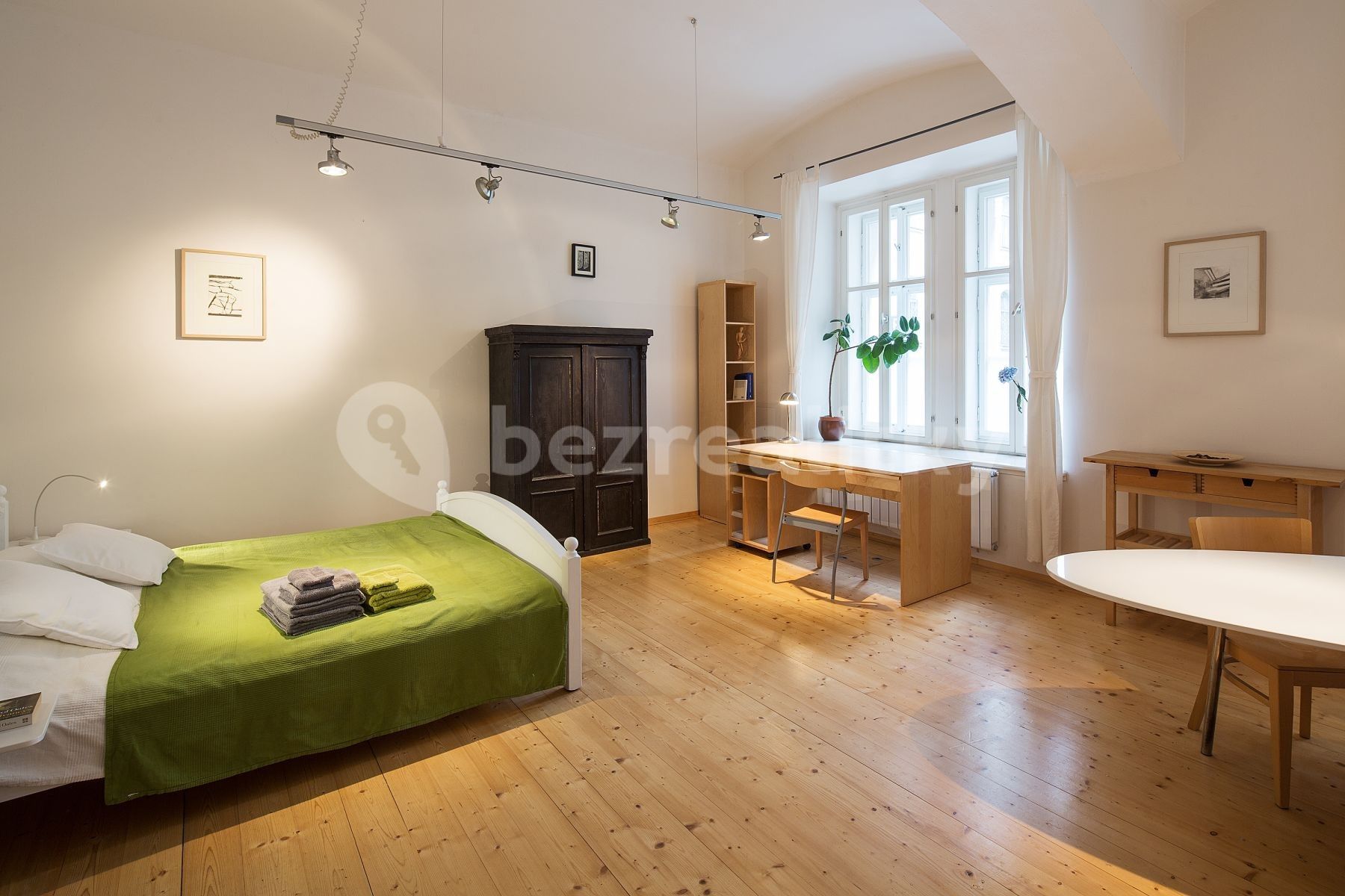 1+1, Haštalská, Praha - Staré Město, 46 m² - 2