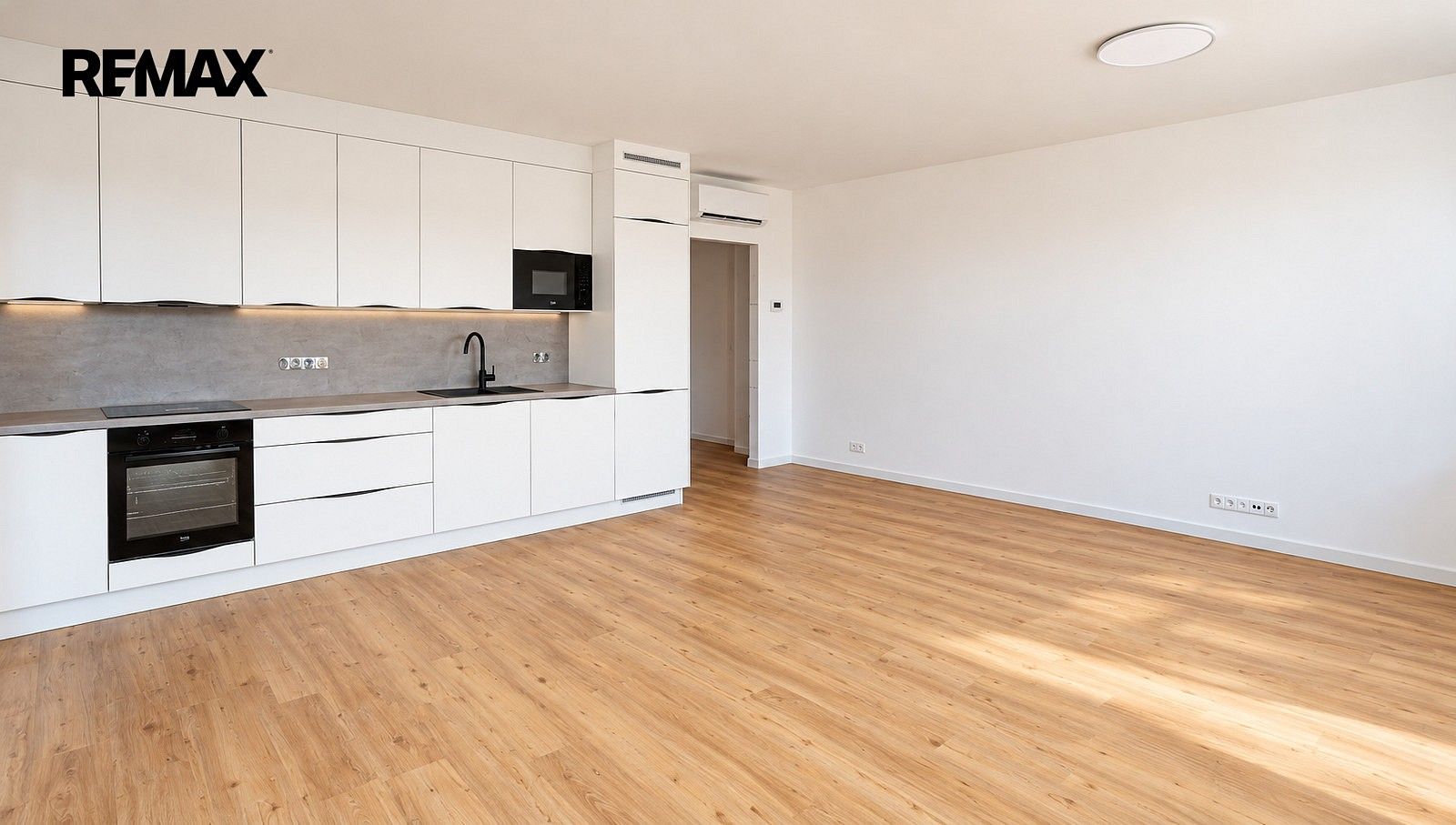 Pronájem byt 2+kk - Dejvická, Praha 6 - Bubeneč, 56 m² - 2
