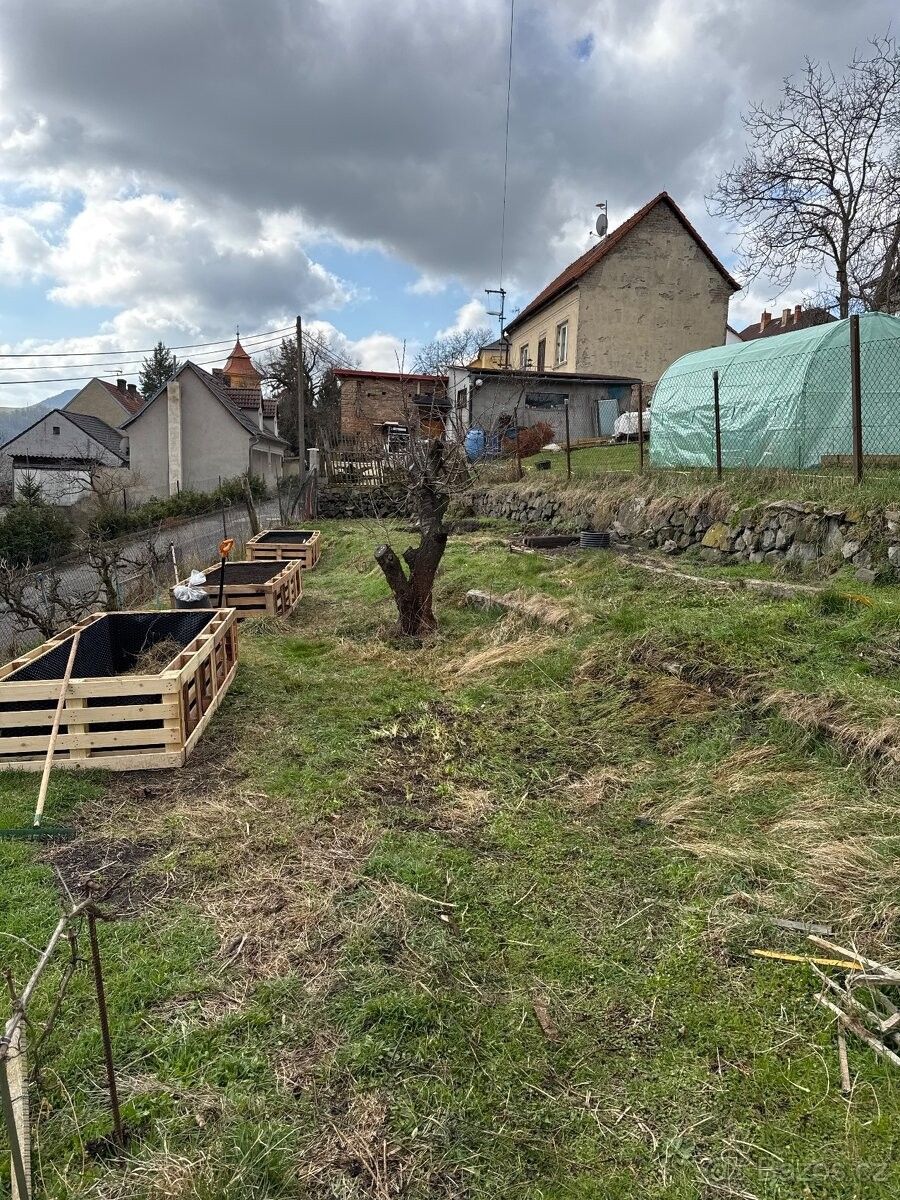 Prodej rodinný dům - Prackovice nad Labem, 411 33