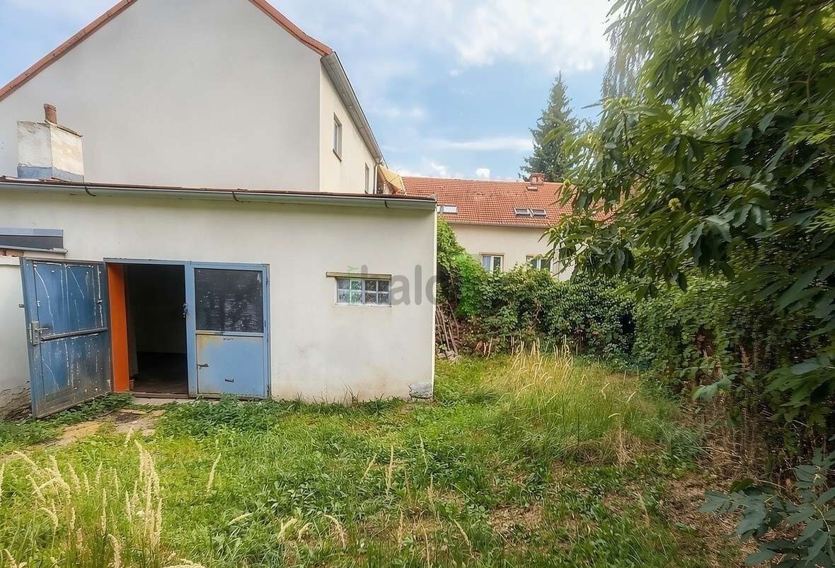 Garáže, České Budějovice 6, České Budějovice, 69 m² - 2