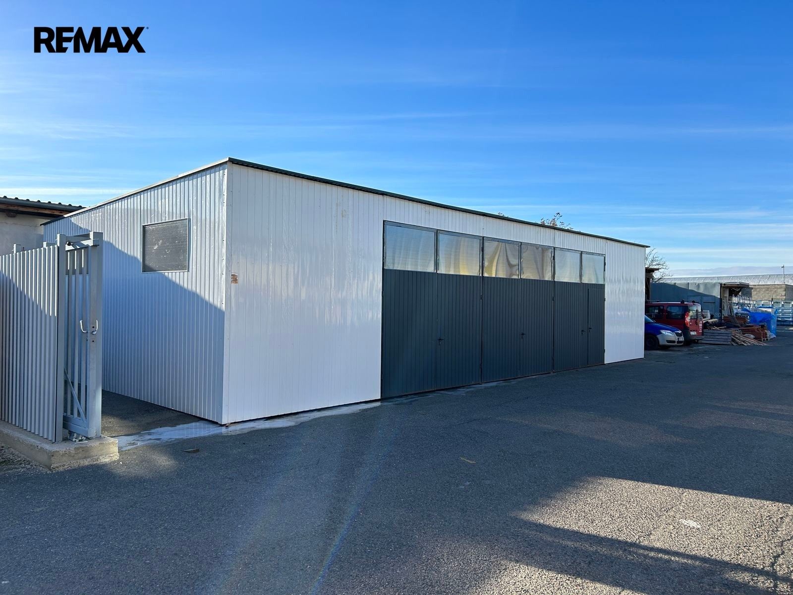 Pronájem sklad - Znojemská 1108, Pohořelice, 105 m² - 2