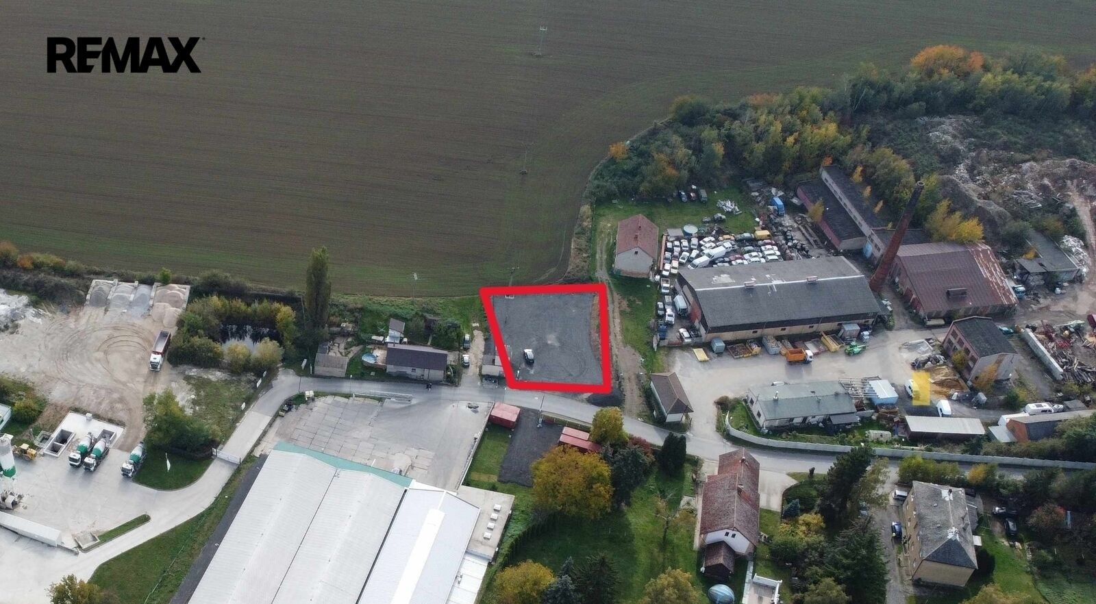 Komerční pozemek · 1 100 m² · Rakovník - 4