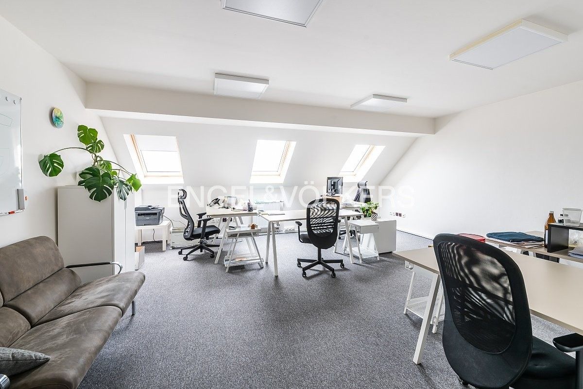 Pronájem kancelář - Revoluční, Praha, 102 m²