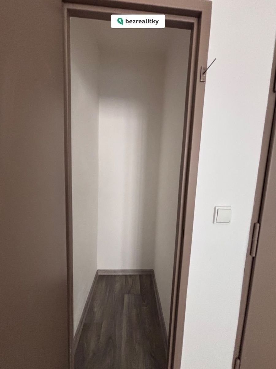 1+kk, K louži 784, Praha Vršovice, 25 m² - 2