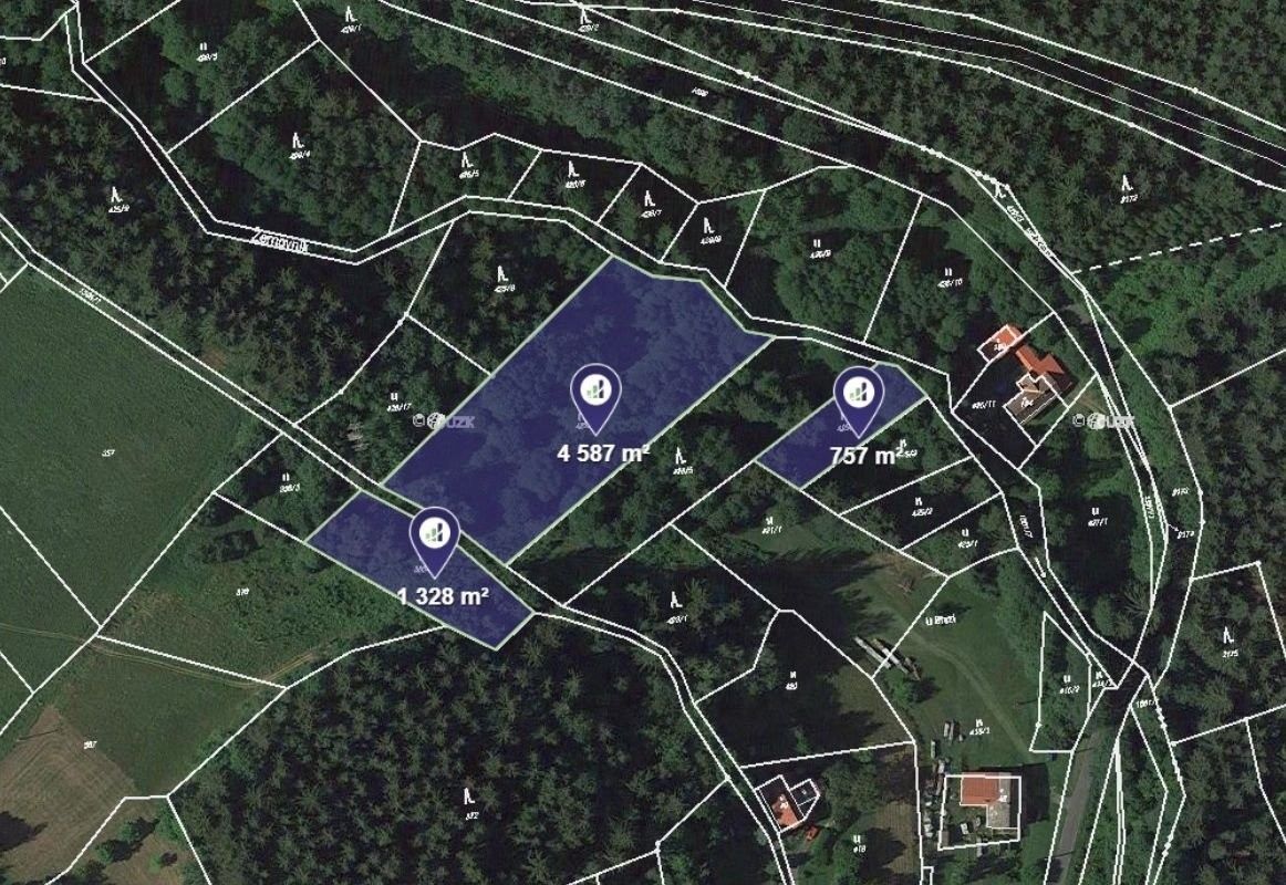 Les, 3 406 m²