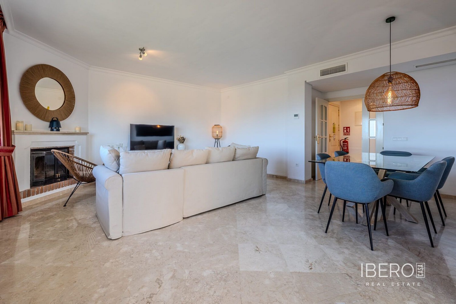 Byt 4+kk · 159 m² · La Mairena, Španělsko - 4