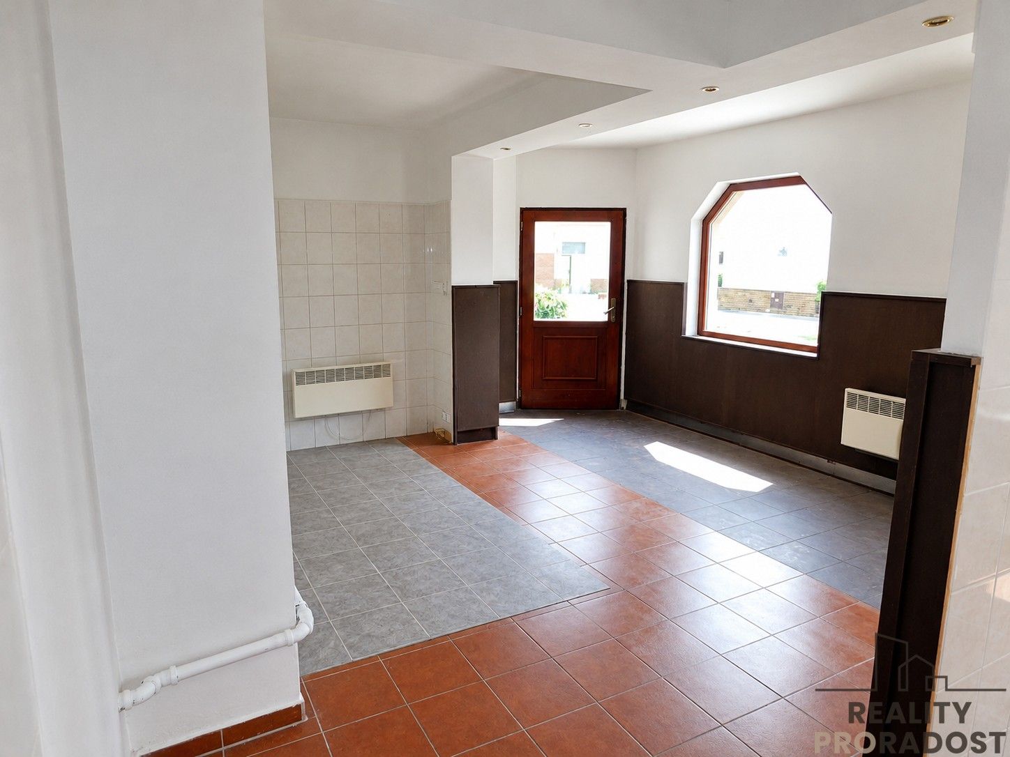 Pronájem obchodní prostory - Brandlova 2433, Hodonín, 30 m² - 5