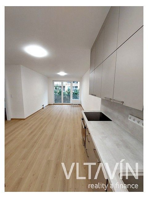 Byt 2+kk · 61 m² · Praha - Vysočany, okres Praha 9, Hlavní město Praha - 4