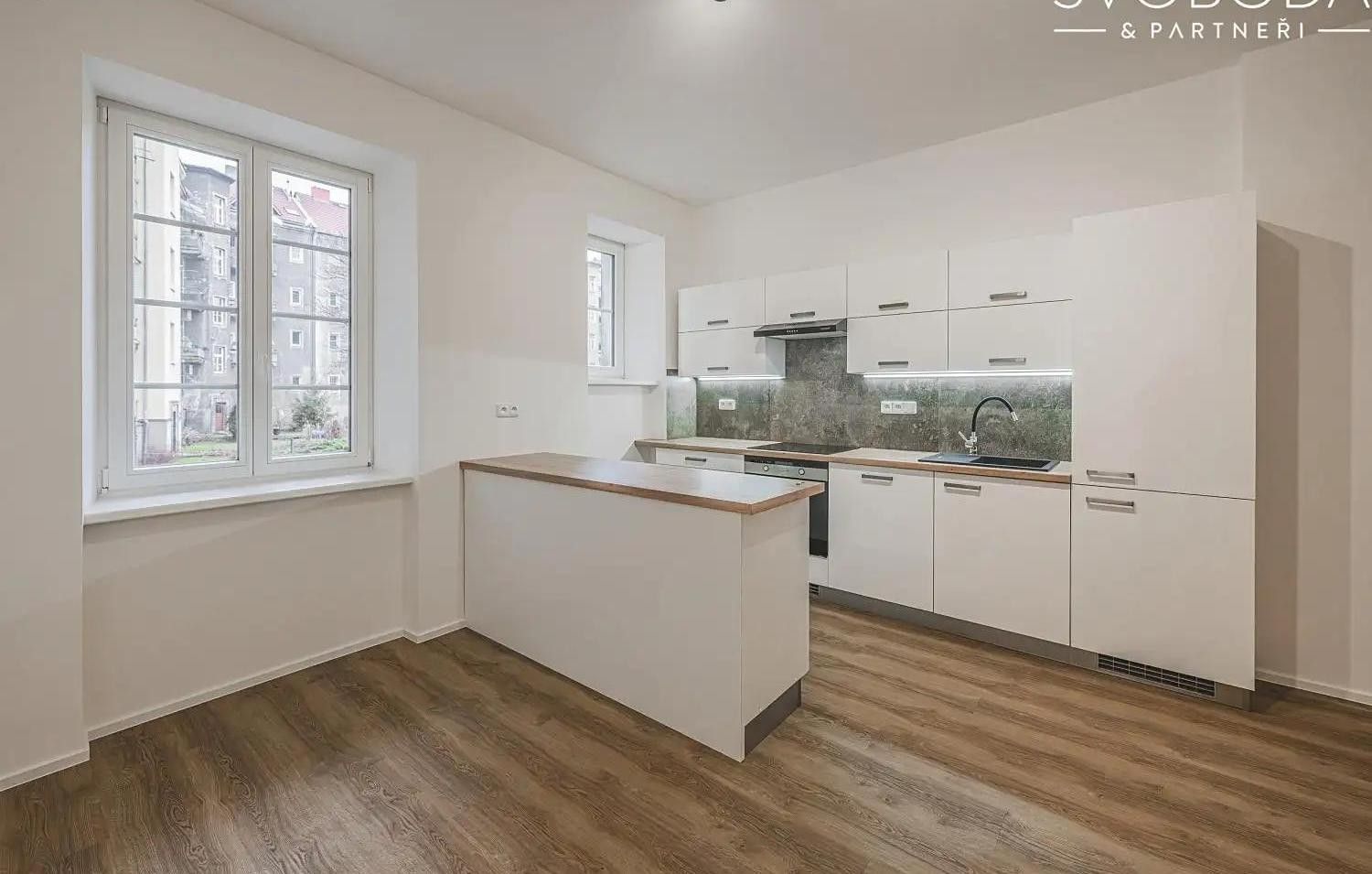 3+kk, Mánesova, Hradec Králové, 66 m²