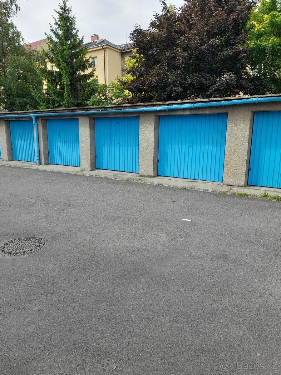Garáže, Přerov, 750 02, 21 m²