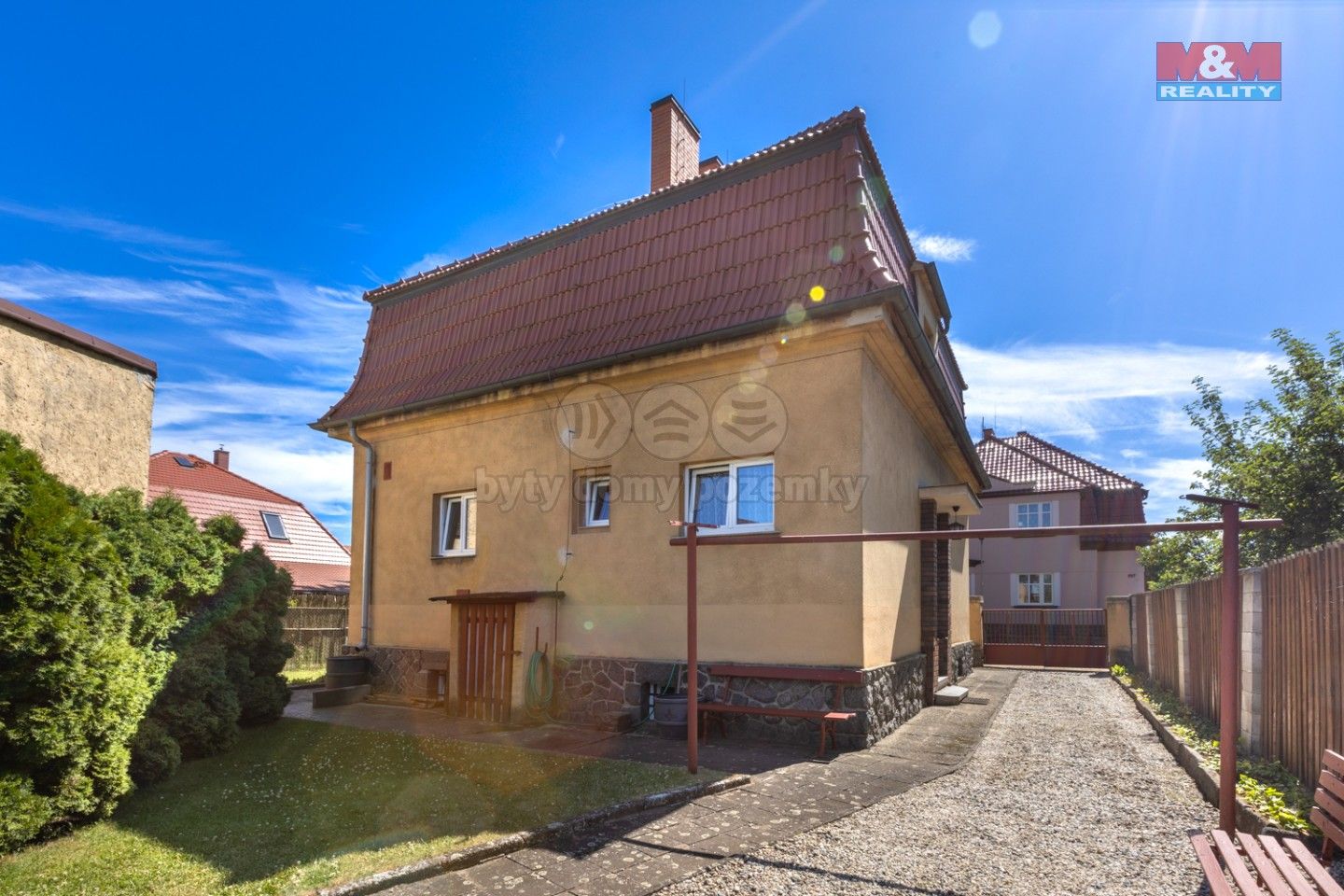 Prodej rodinný dům - Kozinova, Podbořany, 275 m²