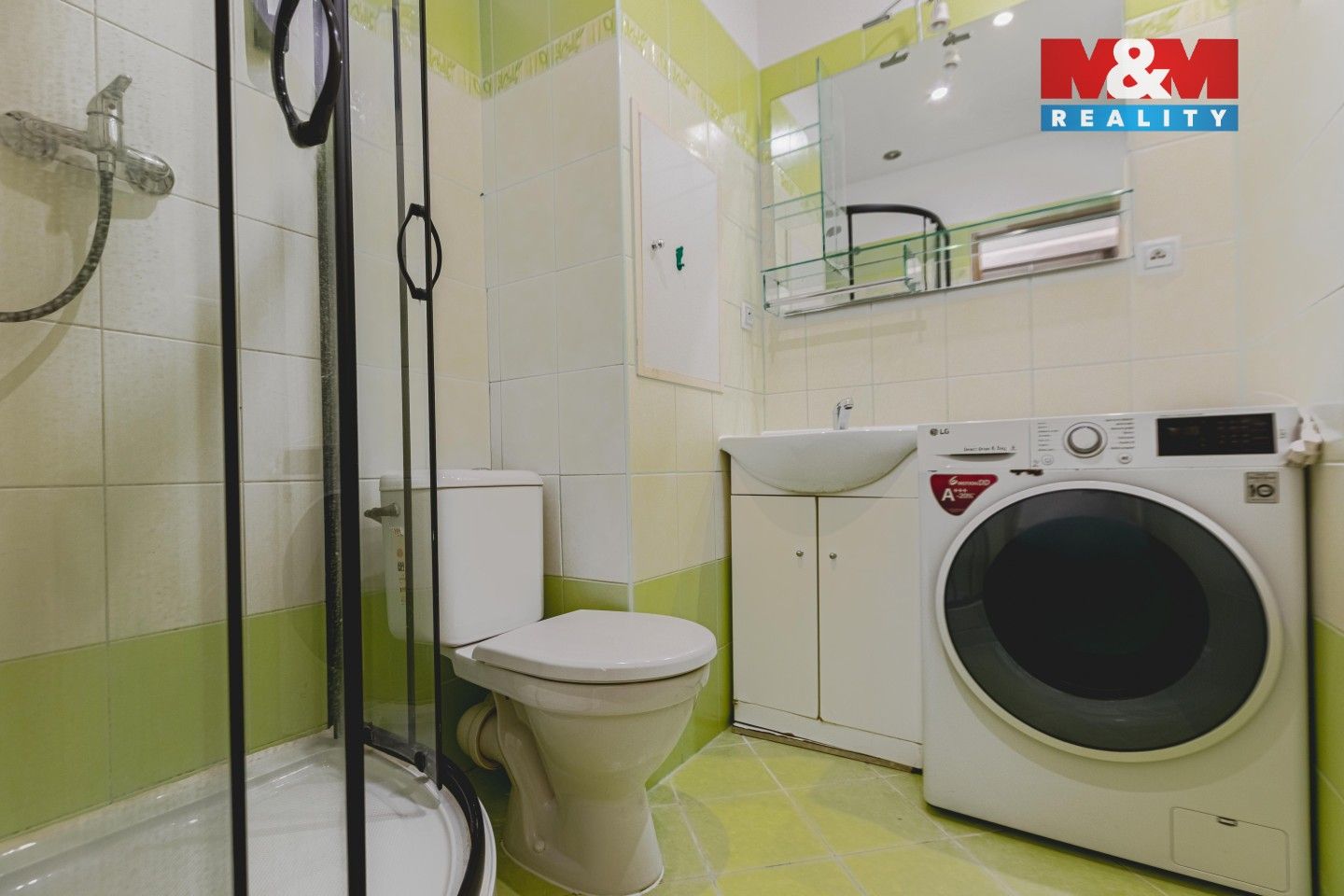 1+1, Pod Hůrkou, Klatovy, 37 m²