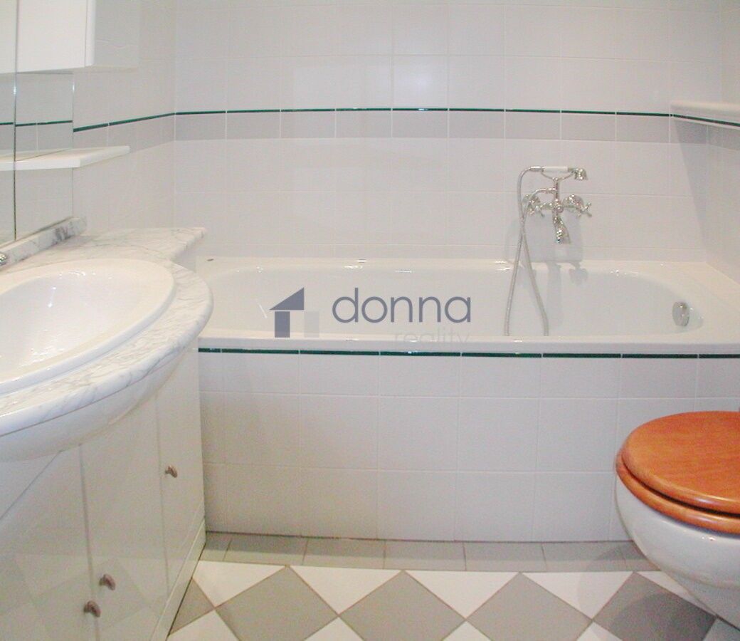 Byt 3+1 · 78 m² · Na Šťáhlavce, Praha Dejvice - 4