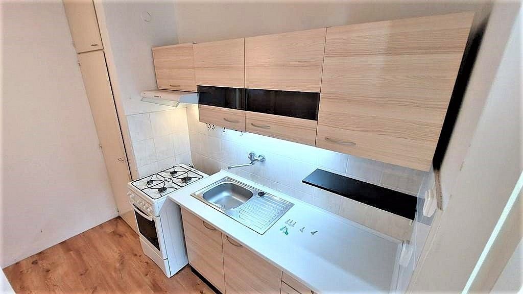Prodej byt 2+1 - Praha - Suchdol, okres Praha 6, Hlavní město Praha, 62 m² - 5