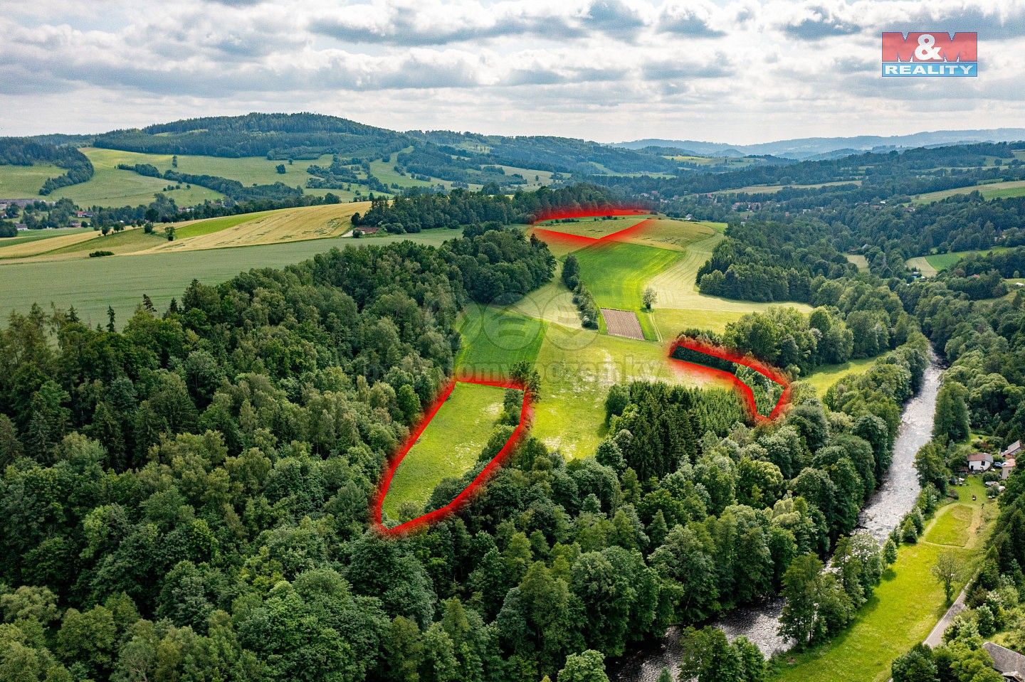 Zemědělský pozemek, 18 757 m²