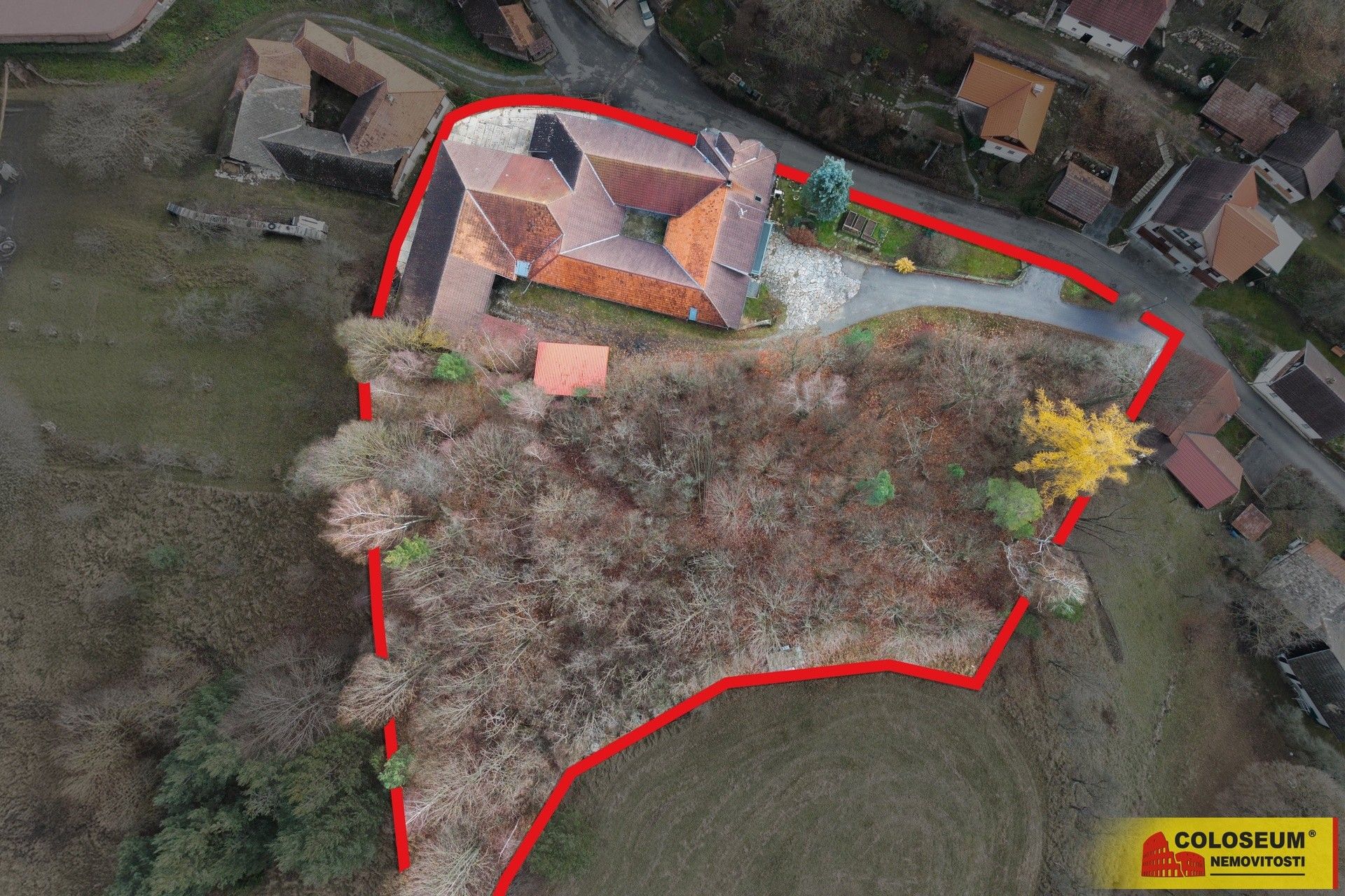 Prodej rodinný dům - Kněževes Jobova Lhota, 175 m² - 5
