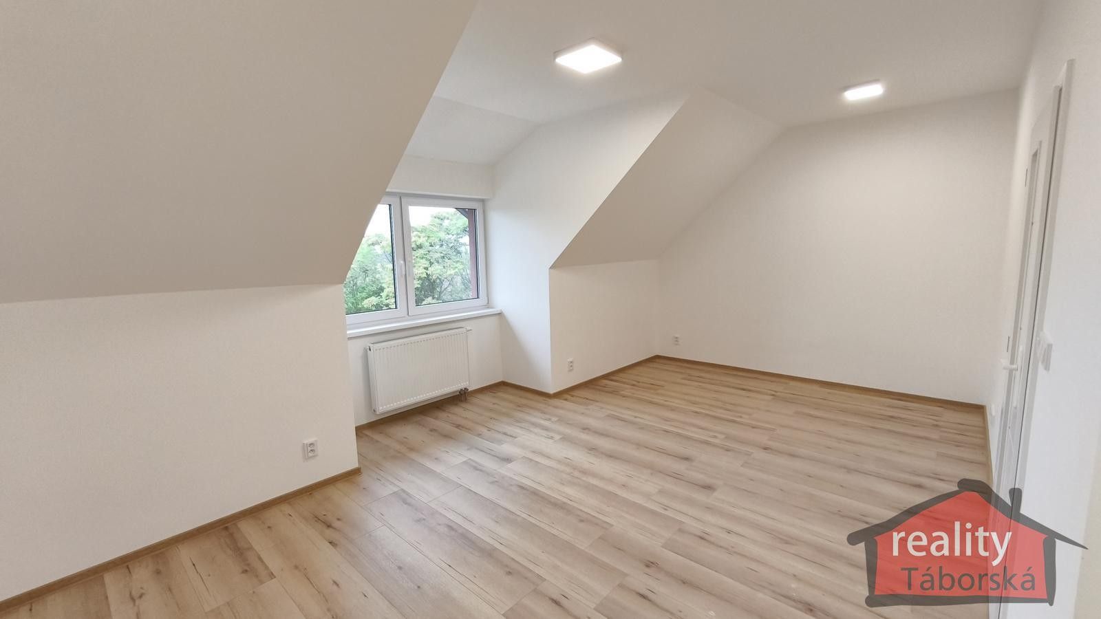 Byt 1+kk · 35 m² · Nupacká, Nupaky - 4