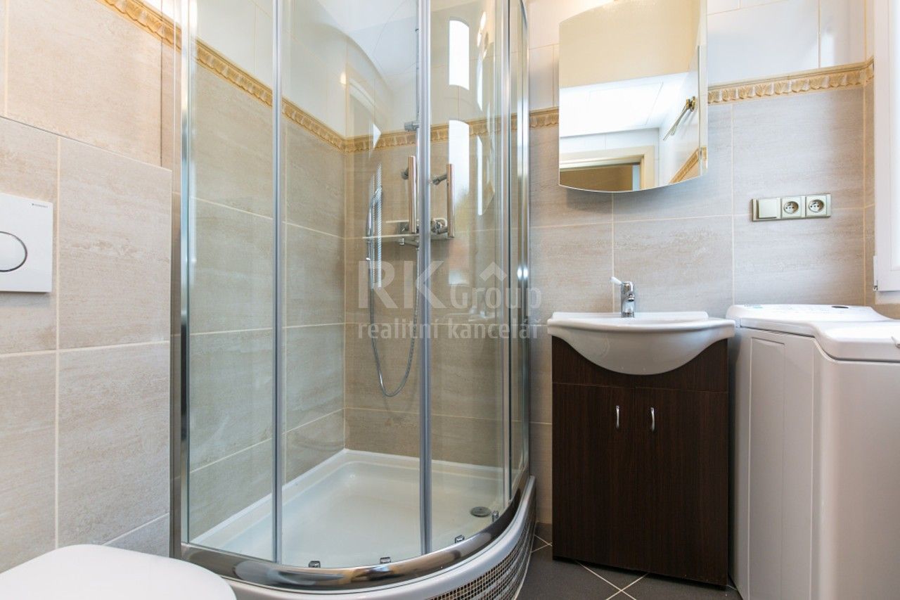 2+kk, Na Neklance, Praha, 42 m²