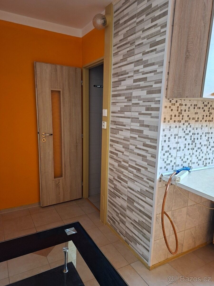 Pronájem byt - Cheb, 350 02