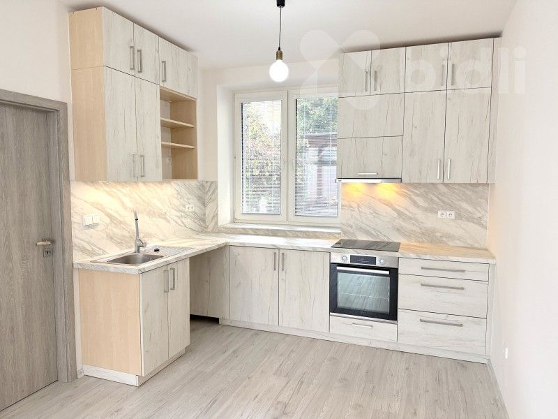 2+kk, Plk. Velebnovského, Jablunkov, 52 m²