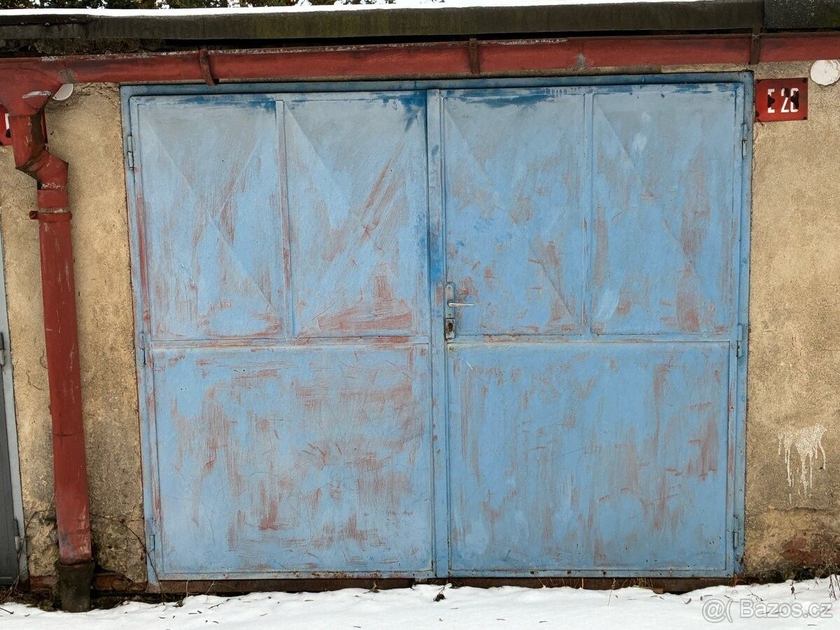 Garáže, Humpolec, 396 01