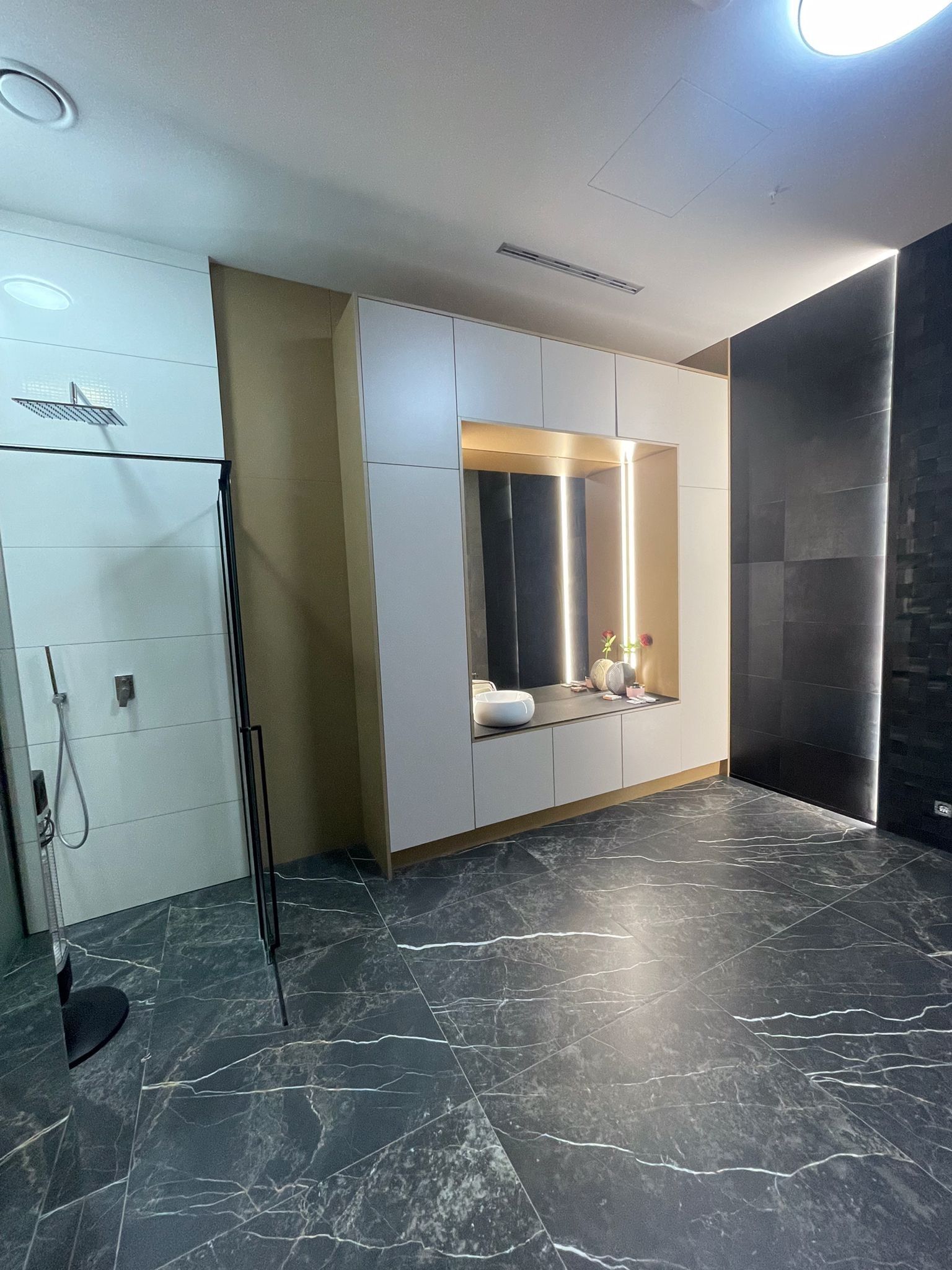 Obchodní prostory · 14 m² · Sokolovská, Praha - 4