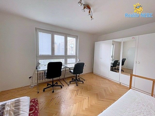 Pronájem byt - Holčovická, Praha, 24 m²