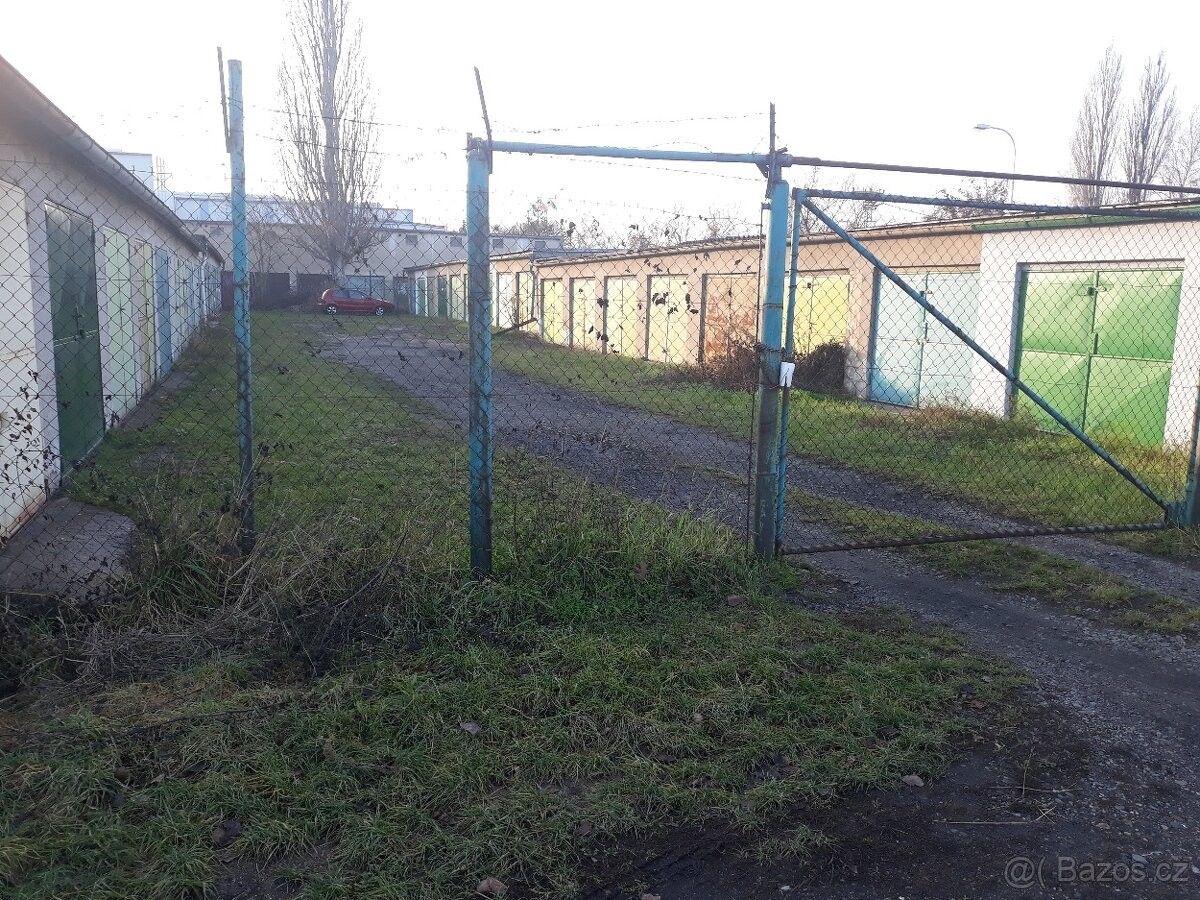 Pronájem garáž - Mladá Boleslav, 293 01 - 2