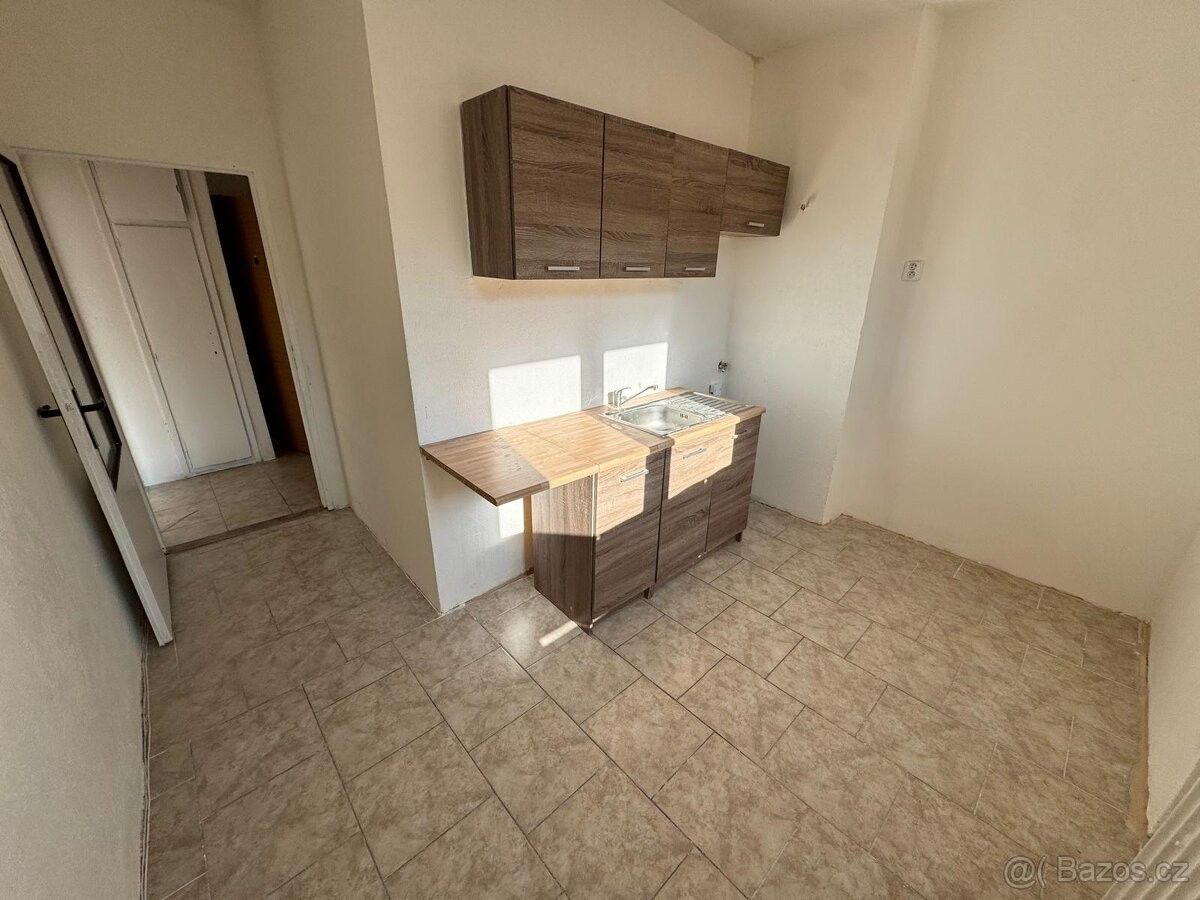 Byty, Bukovany u Sokolova, 357 55