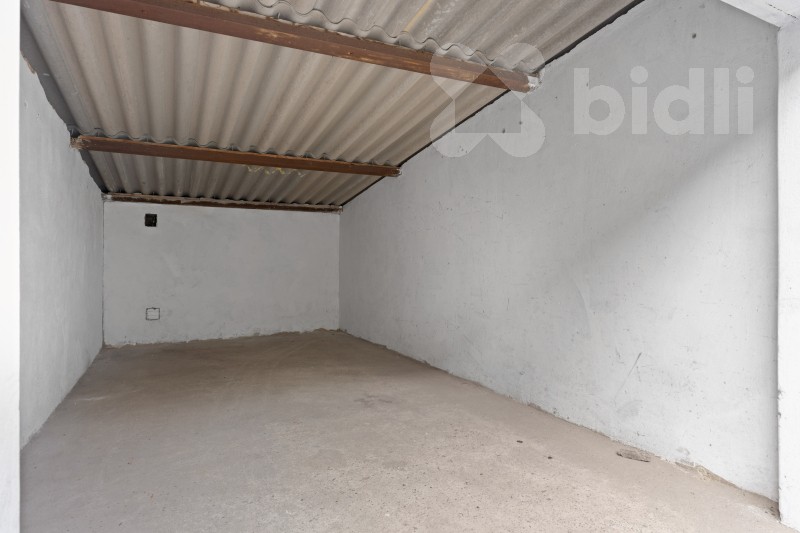 Garáž · 27 m² · U druhé baterie, Praha Břevnov - 4