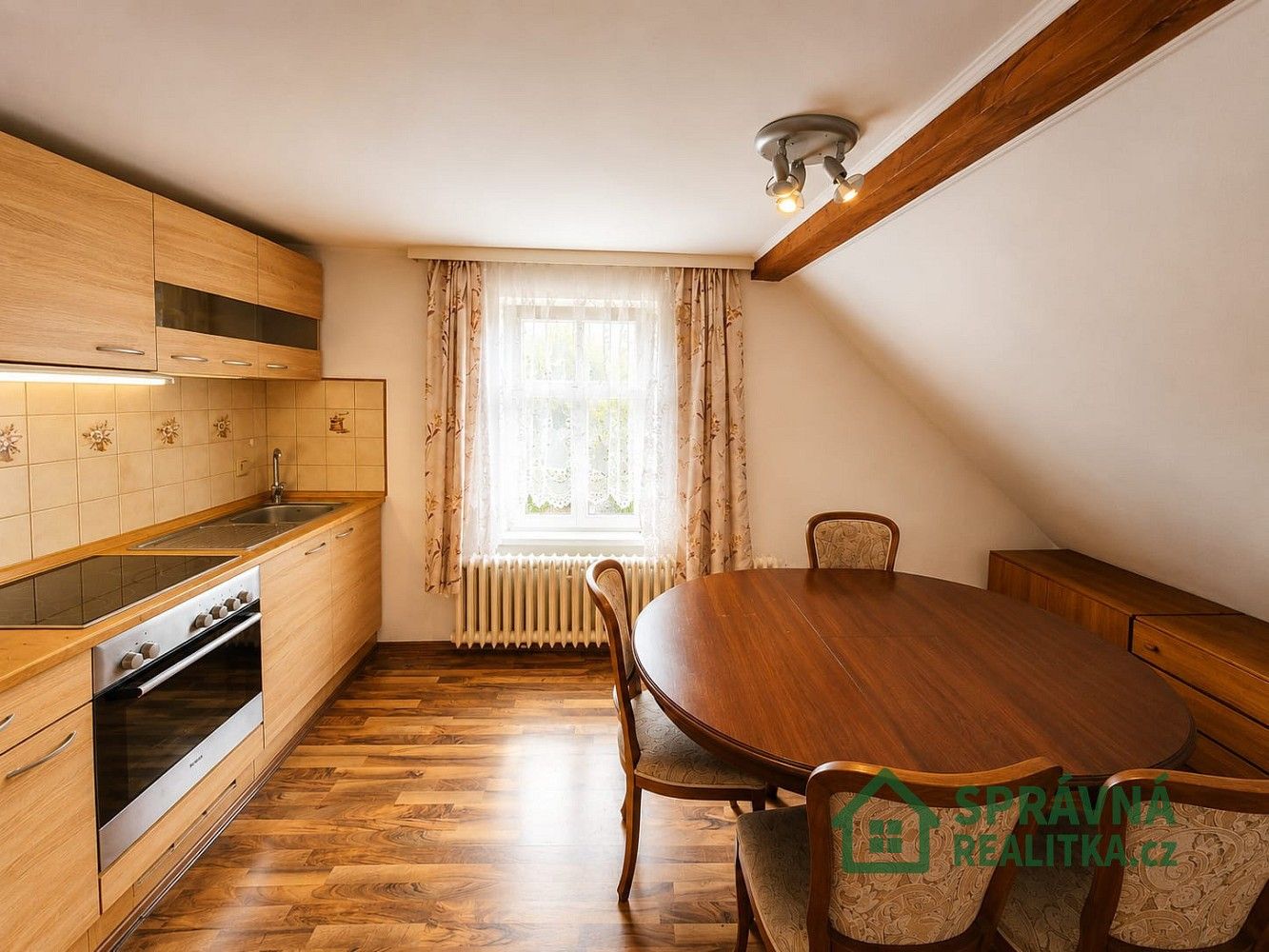 Prodej ubytovací zařízení - Bečov nad Teplou, okres Karlovy Vary, Karlovarský kraj, 298 m² - 5