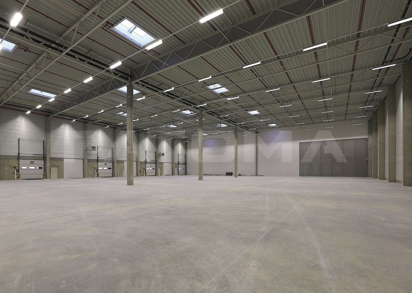 Sklady, Za Tratí, Chrášťany, okres Praha-západ, 1 228 m² - 2